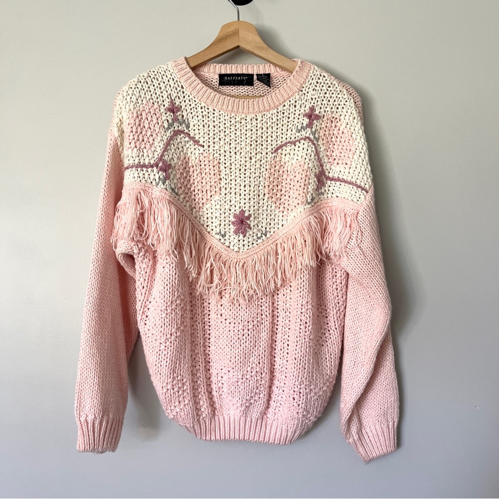 Vintage Rafferty Sweater Size Large‎ Pink Floral Hearts Fringe Crew Neck Knit